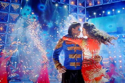 新年行动剧照的剧照