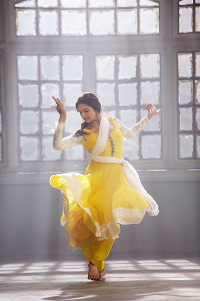 新年行动剧照的剧照