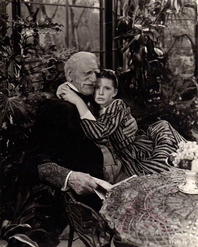 小妇人剧照的剧照