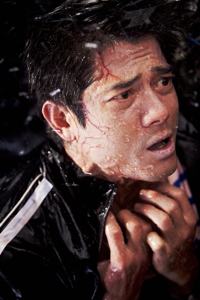 全城戒备剧照的剧照