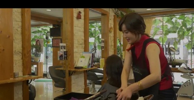 我妈妈的朋友2018剧照的剧照