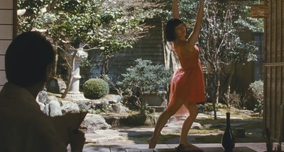 蜜之哀伤剧照的剧照