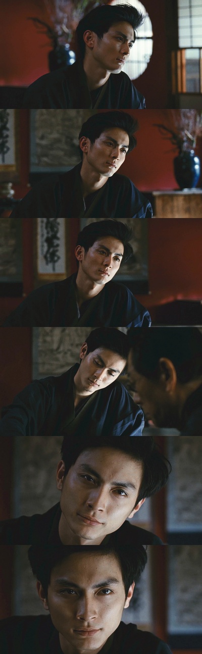 蜜之哀伤剧照的剧照