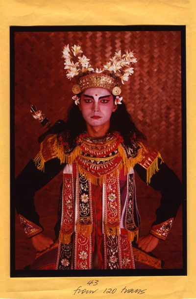 龙在天涯剧照的剧照