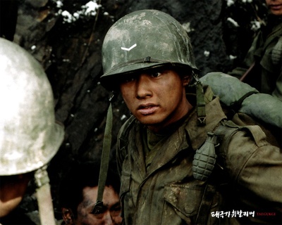 太极旗飘扬剧照的剧照