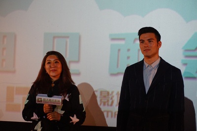 一路惊喜剧照的剧照