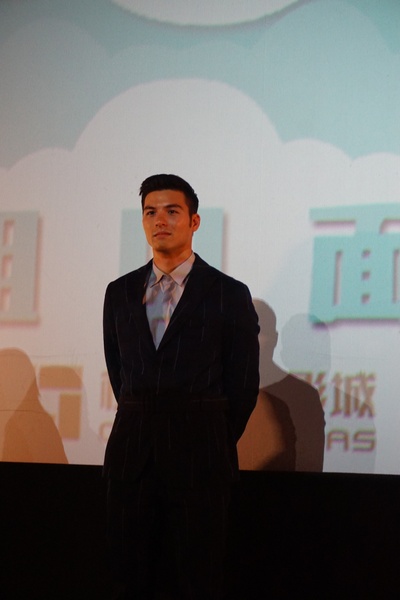 一路惊喜剧照的剧照