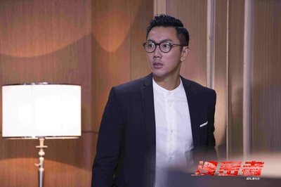 泄密者剧照的剧照