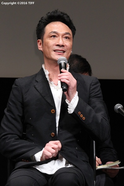 脱皮爸爸剧照的剧照