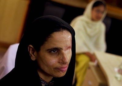 拯救容颜剧照的剧照