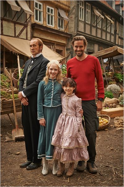 海蒂和爷爷剧照的剧照