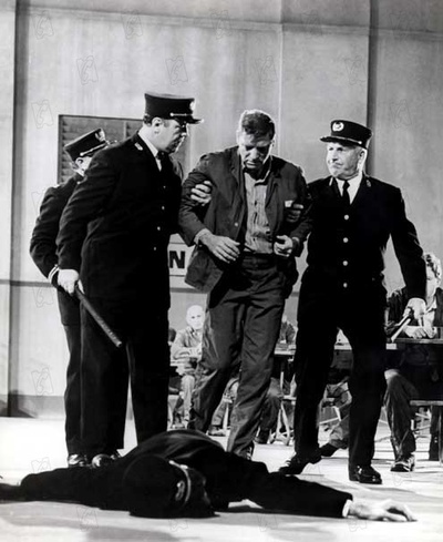 阿尔卡特兹的养鸟人剧照的剧照