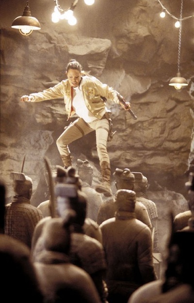 古墓丽影2剧照的剧照