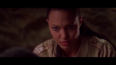 古墓丽影2剧照的剧照