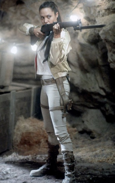 古墓丽影2剧照的剧照