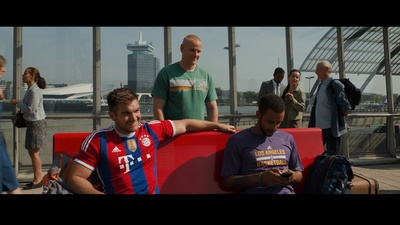 15点17分，启程巴黎剧照的剧照