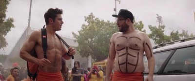 邻居大战2：姐妹会崛起剧照的剧照