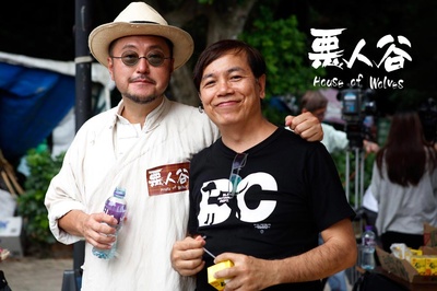 恶人报喜剧照的剧照