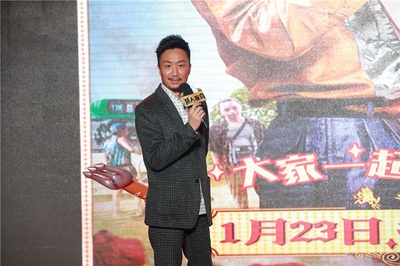 恶人报喜剧照的剧照