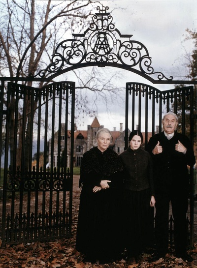 小岛惊魂剧照的剧照