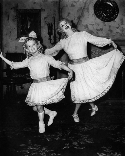 兰闺惊变剧照的剧照