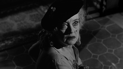 兰闺惊变剧照的剧照