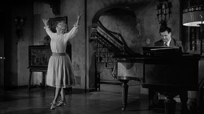 兰闺惊变剧照的剧照