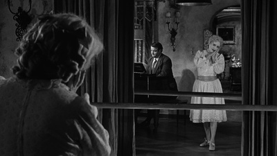 兰闺惊变剧照的剧照