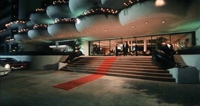 原振侠与卫斯理剧照的剧照