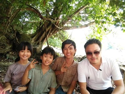 绿地黄花剧照的剧照