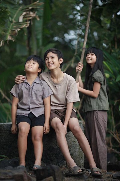 绿地黄花剧照的剧照