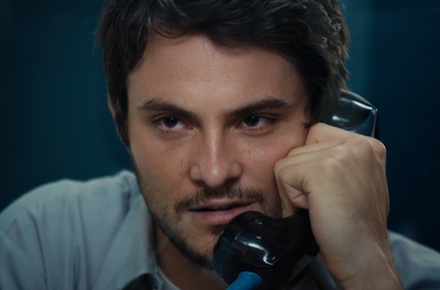 控制游戏剧照的剧照