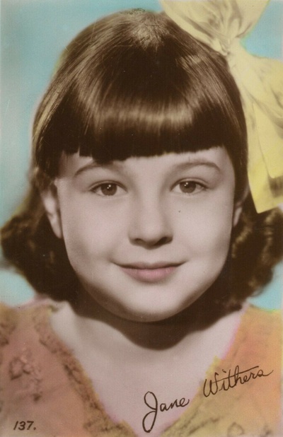 亮眼睛剧照的剧照