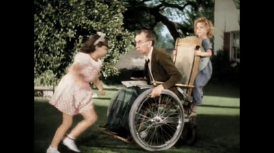 亮眼睛剧照的剧照