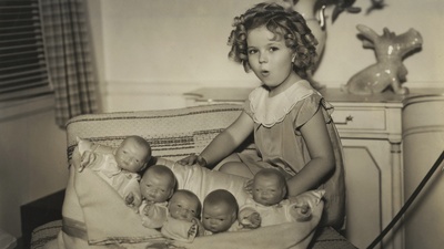 亮眼睛剧照的剧照