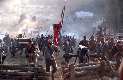 众神与将军剧照的剧照