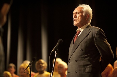 献给爱妻的歌剧照的剧照