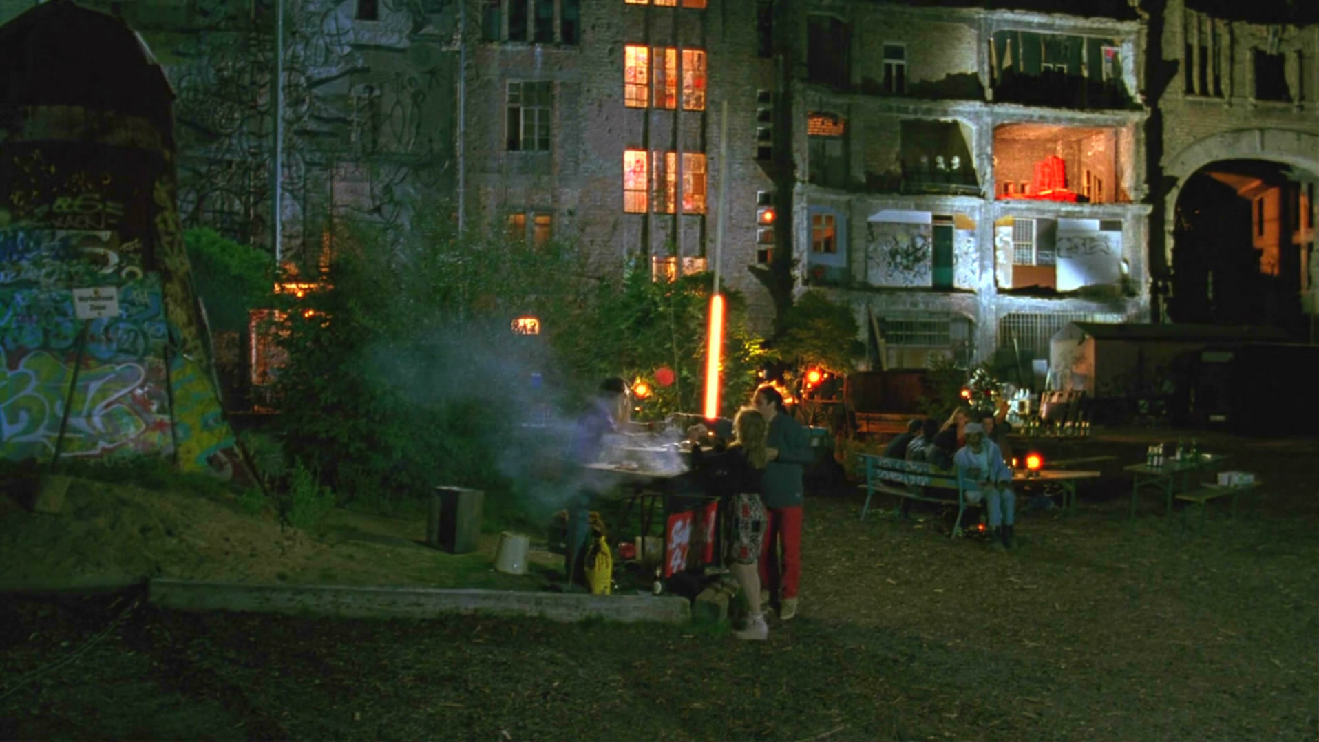 走出寂静剧照的剧照