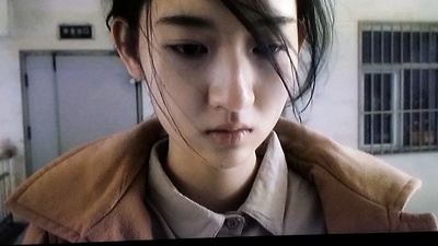 大象席地而坐剧照的剧照