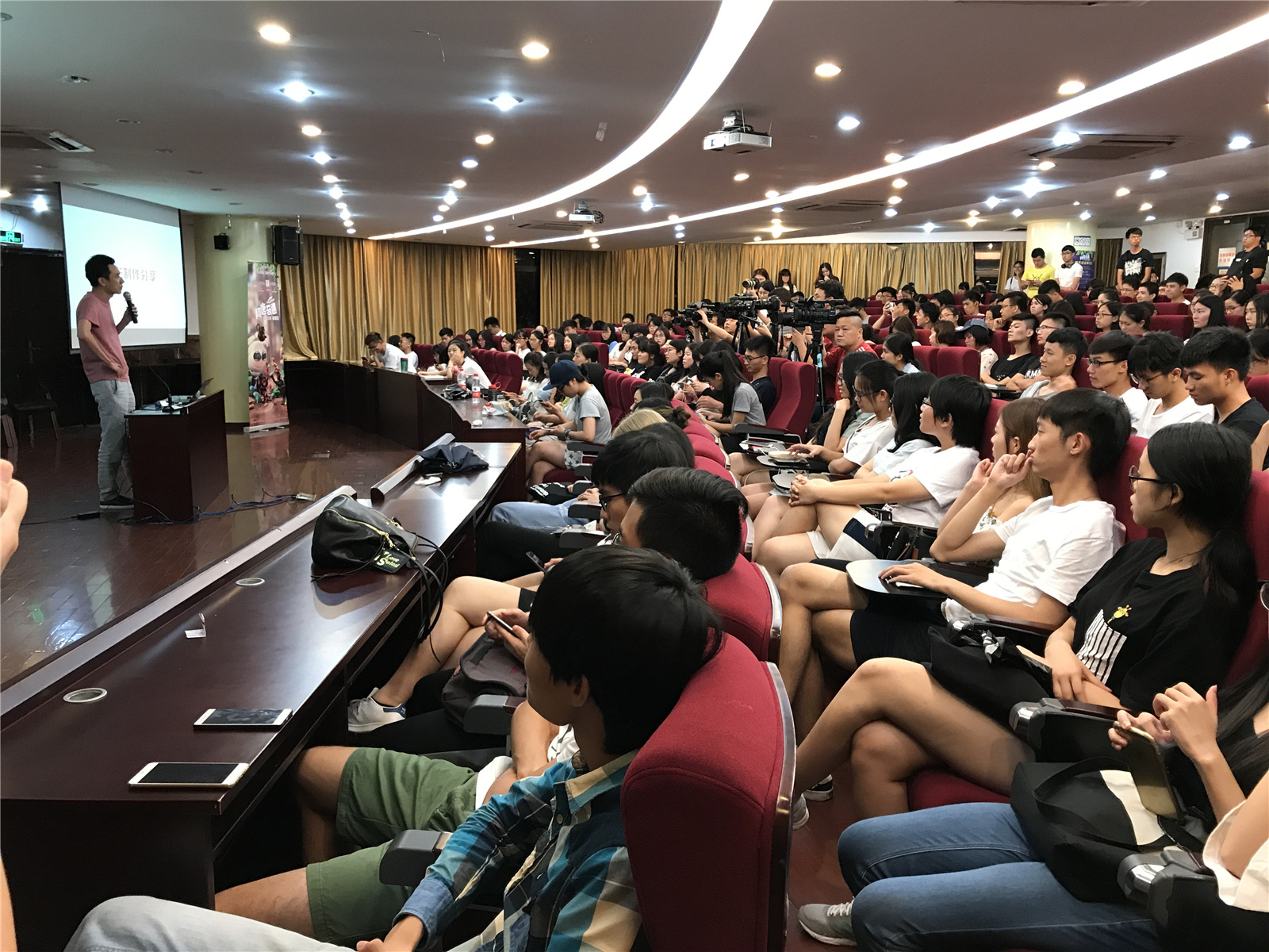 阿唐奇遇剧照的剧照