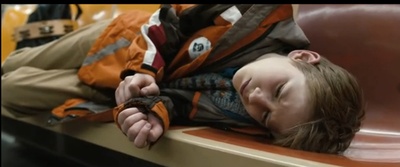 特别响，非常近剧照的剧照