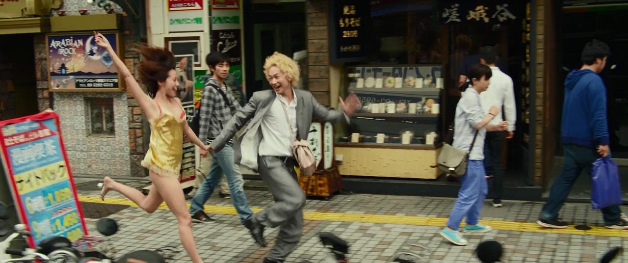 新宿天鹅剧照的剧照