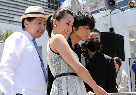 新宿天鹅剧照的剧照