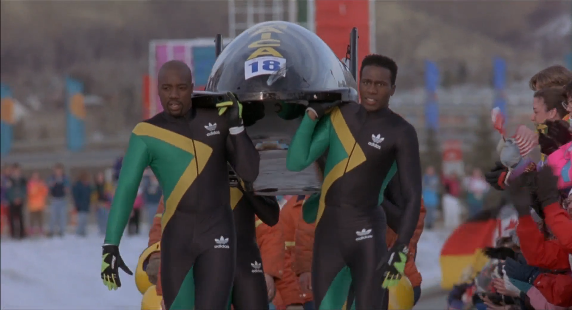 冰上轻驰剧照的剧照