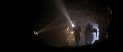 魔茧复活剧照的剧照