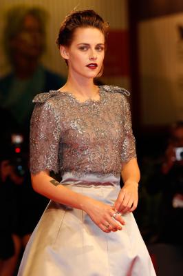 同等族群剧照的剧照