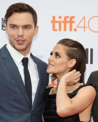 同等族群剧照的剧照