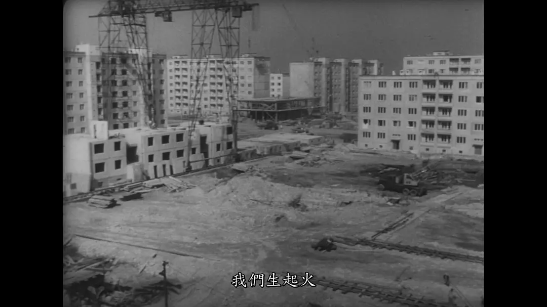 为年轻刽子手的辩护剧照的剧照