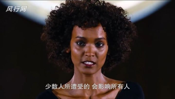 沙漠之花剧照的剧照