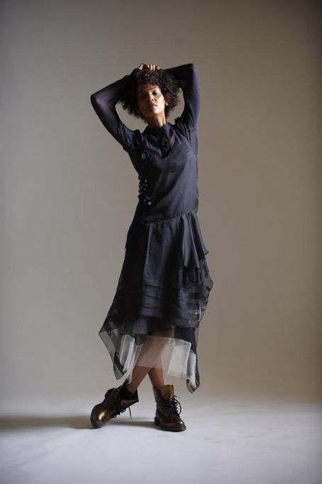 沙漠之花剧照的剧照